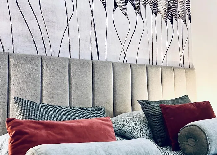 Ku Sloncu - - * هيل